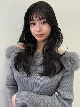 リス バイ ソヨン(Lis by SOYON) くびれ巻き×黒髪ロング