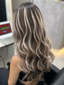 ラピス 福岡天神店(Lapis) エケステでホワイトベージュハイライトメッシュ