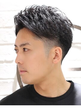 ヘアーアンドグルーミング ヨシザワインク(HAIR&GROOMING YOSHIZAWA Inc.) メンズビジネス爽やか好印象アップバングショート理容室顔剃り