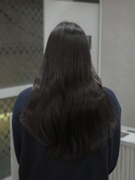 メレ 仙台(Mele) 20代~30代/暗髪グレーカラー/ブリーチなし