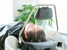 ヴァンガード(Vanguard)の雰囲気（《頭身浴》水音に、ほどける。頭を預けた瞬間、オフになる。）