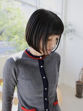 アノニューム(anonym) シンプルなボブに毛先だけハイライト