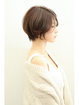 ネオリーブルノン 日吉(Neolive Runon) 大人ショート☆くびれヘア