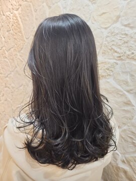 アムネシア 三軒茶屋(AMNESIA) 大人フェミニン/ビターショコラ/チャコールグレー