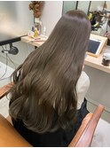 艶々美髪ロングスタイル×透明感ベージュカラー【milly梅田】