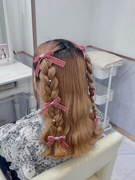 ヘアセットアリエス(aries) ハーフツイン編みたらし