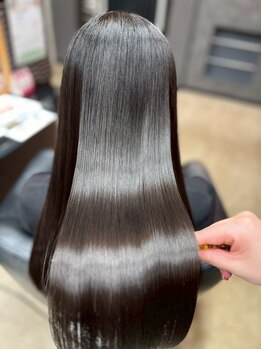 ヘレナモルフォバイエクイップ (M.Helena by equip)の写真/【さらさら&潤い!】髪質やダメージに応じたメニューをご用意♪新たな矯正コースも新登場★