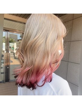 美容師 久保浦 エンドカラー