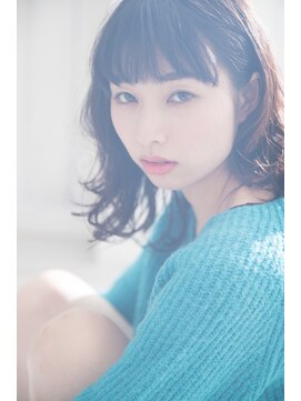 ヘアーサロン ラ シュシュ(HAIR SALON La chou chou) 暗めなカラーには髪で動きを！ミディアムスタイル