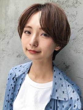 ミィ 表参道(mee.) 【mee.】 センターパート ハンサムショート
