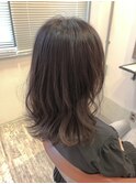 グレージュ