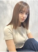 【20代30代大人かわいいミディアム美髪ニュアンスカラー