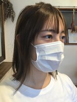 カミリー(Kamily)&nbsp;#カーキー #グレージュ #インナーカラー#ボブ