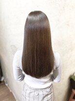 スローネ(THRONE)&nbsp;艶髪／髪質改善／トリートメント／新宿