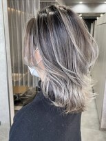 ラビマーニ 吹田店(Labimani) 【Labimani】ホワイトシルバーバレイヤージュ