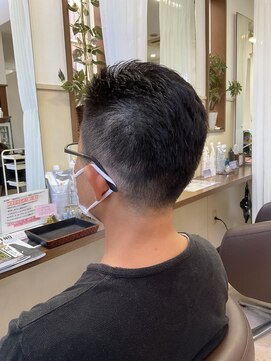 コアフィールフィス(COIFFURE fils) 新規お得クーポンあり【見附　今町】メンズ短めスタイル