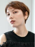40代50代小顔黒髪ネビージュボブルフワンレンショート