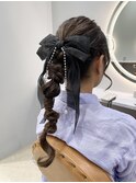 ポニーテール風編みおろしスタイル