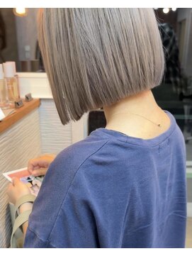 ブルーアンドカンパニー(BLUE&Co.) グレージュ