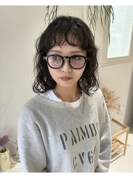 マロウイヴ(mallow eve) 《花屋併設の美容院》ニュアンスパーマ