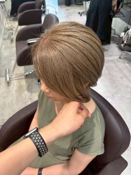 GBG 自由が丘 くびれショートボブ40代50代グレイカラー白髪染め白髪ぼかし