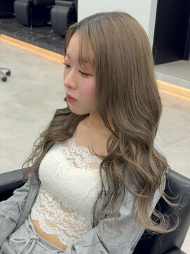 ラピステン 福岡天神 大名店(Lapis) ミルクグレージュ/ブリーチ1回/エクステロング/顔周り/韓国ヘア