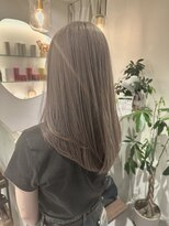 リアン(Lien) 大人ベージュ/ダブルカラー/ブリーチ/レイヤーカット/髪質改善