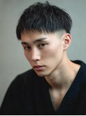 クロップヘア 刈り上げ 20代 眉毛カット バーバーヘア 30代 束感