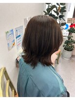 アンビアンスアミ(ambiance ami)&nbsp;毛先軽やかレイヤーミディ