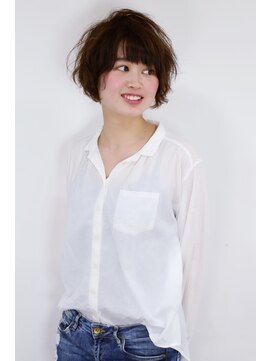 イソラブル(ISOLA-blu) 【小顔カット】どんな世代でも似合うニュアンスショート