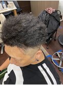 ツイストパーマ、ツーブロスタイル☆