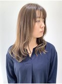 【FOLK】ナチュラルハイライトでふんわり明るく透明感ミディアム