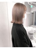 外ハネミディミルクティーベージュ