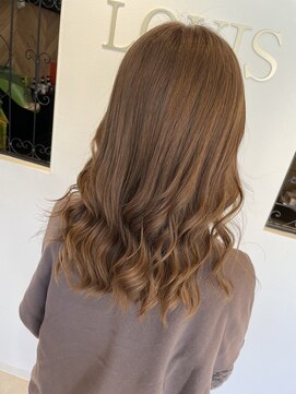 ラビス 浦和(Lovis) デザインカラー/レイヤーカット/ウェットヘア/夏のヘアアレンジ