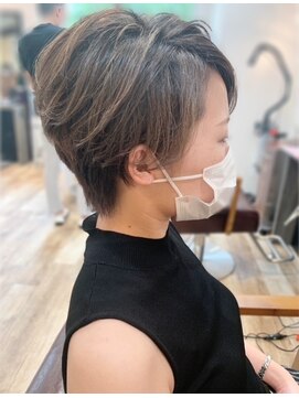 ワークス(WORKS) 【WORKS】☆ハイライト×大人可愛いマッシュショート☆
