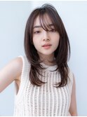 20代30代大人可愛い斜めバング/レイヤーカットグレージュカラー