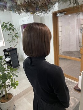 シーバイトリコ 市川(SEA by tricot) 艶感ベージュ