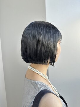 リタ(Lita) モードボブ ミニボブ 大人ボブ