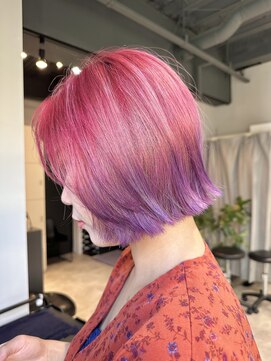 ディーエックス スリー(Dxxxx III) 10代20代　ハイトーンボブ　デザインカラー