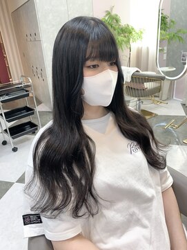 ガルボ ヘアー(garbo hair) プルエクステ 10代 20代 黒髪ロング 韓国風 艶カラー エクステ