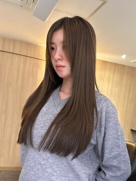 ジアン テラス(GIEN TERRASSE) #レイヤーカット#ロングレイヤー#ローレイヤー/岸本 理希