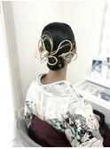 タイトシニヨン