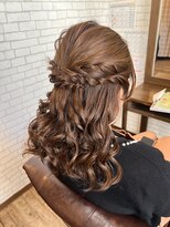 ラシクベル(Lashiku Belle)&nbsp;ハーフアップ