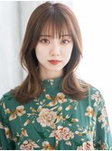 【S.BROOM なんば】韓国風くびれミディアムレイヤースタイル