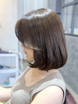 サーパス(Surpass) 【SHIHO】韓国風ボブ/顔周り/おくれ毛/20代30代40代◎立川
