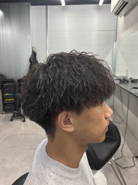 ガオプロデュースバイレボ(gao produced by revo) ツイストスパイラル/カット/刈り上げ/マッシュ/学生/波巻き