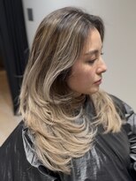 コスモス 町田(COSMOS)&nbsp;バタフライレイヤーカットバレイヤージュカラーハッシュカット