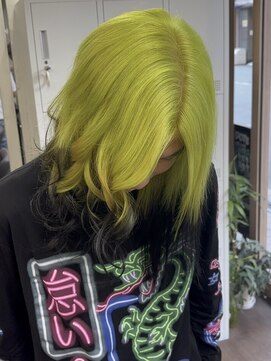 ドォート(Dote hair make) 【菜月style】黄緑×黒ルーツカラー