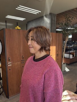モスト ブリヤン(MOST BURYAN) 外ハネショートボブヘア