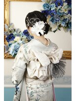 クリーム(Cream)&nbsp;成人前撮り撮影・竹コース　シニヨンへア